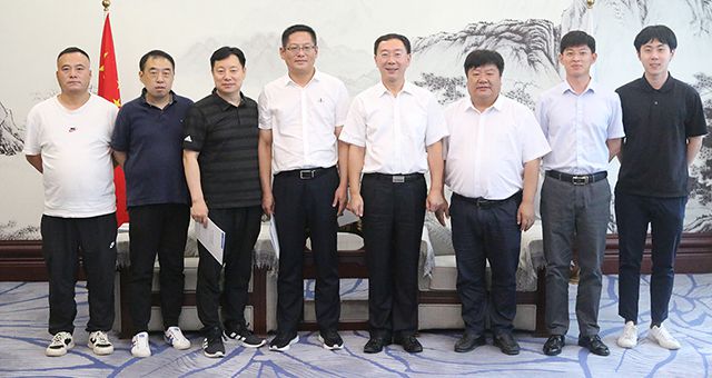 淮南市文化和旅游局局長程昊等領(lǐng)導一行蒞臨集團考察交流